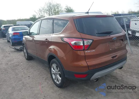 2017 Ford Escape Se z USA, uszkodzony, nr VIN 1FMCU0GD3HUE45682